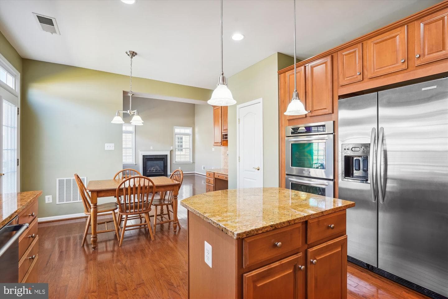 20582 Golden Ridge Drive photo 14