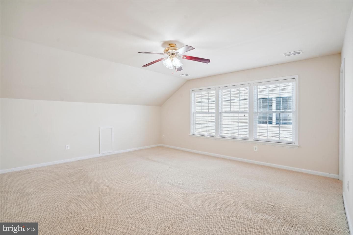 20582 Golden Ridge Drive photo 25