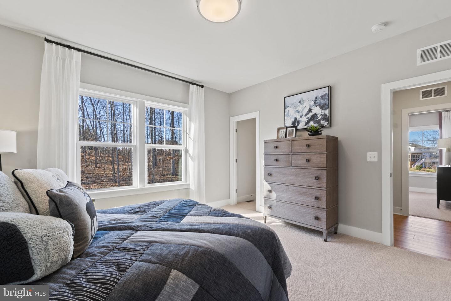 1006 Appaloosa Court SW photo 33