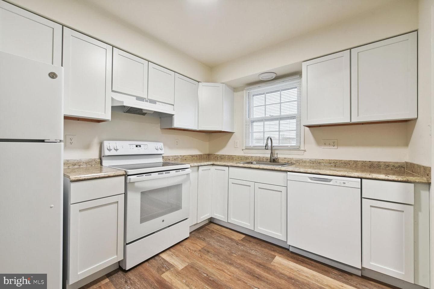 1029 Margate Court #1029c photo 7
