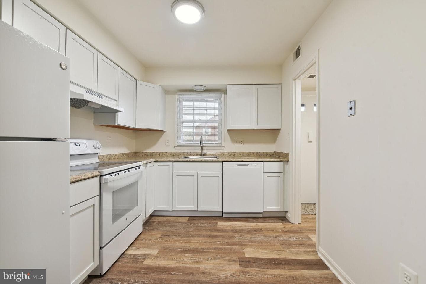 1029 Margate Court #1029c photo 8