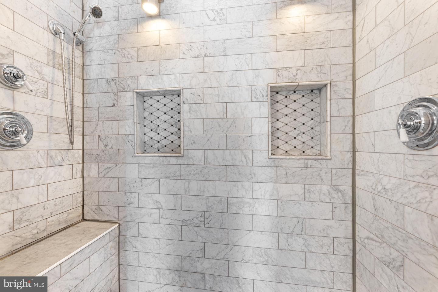 42698 Latrobe Street photo 24
