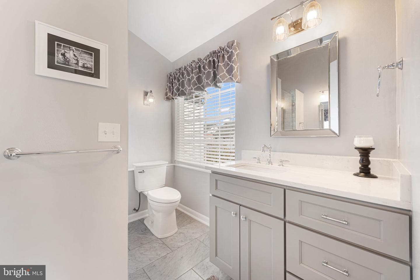 42698 Latrobe Street photo 26