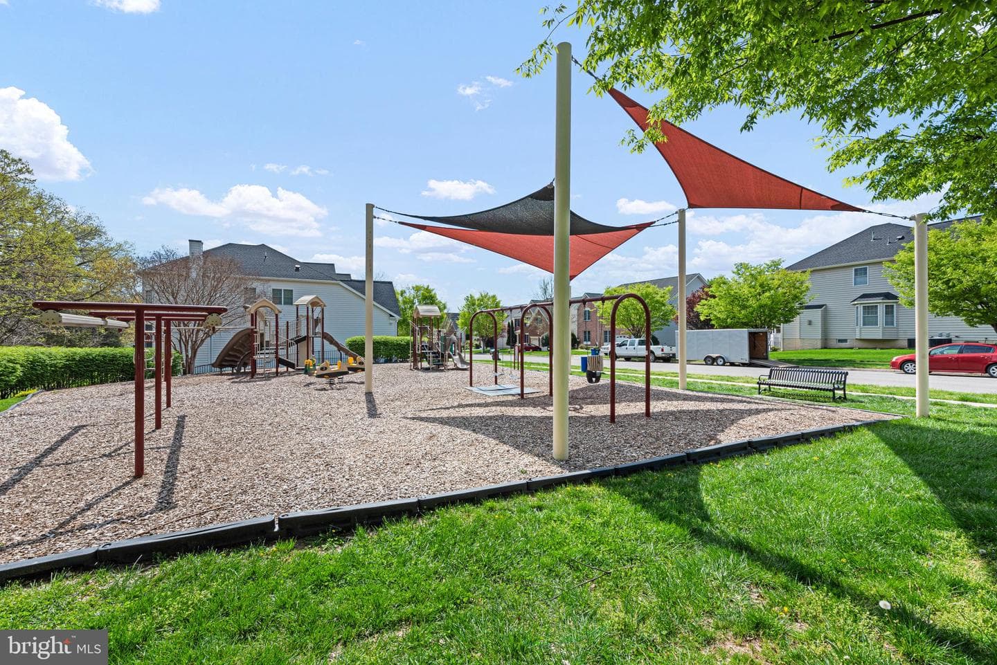 42698 Latrobe Street photo 44