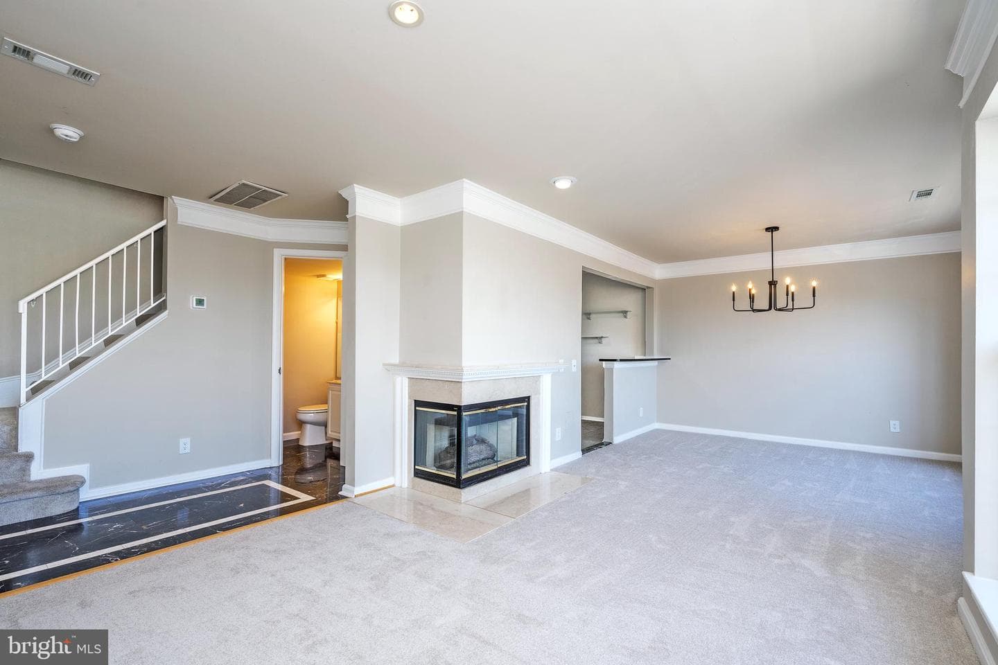 21841 Baldwin Square #301 photo 4