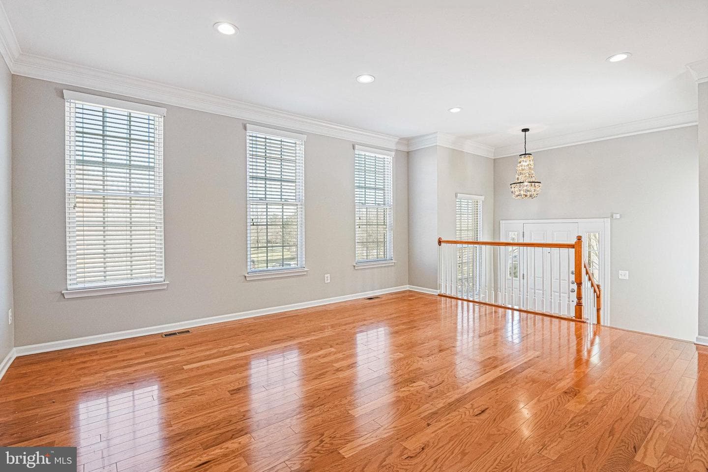 25663 America Square photo 5