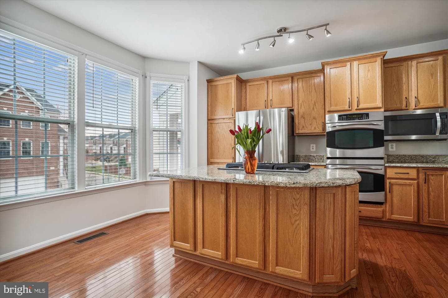 826 Revelstore Terrace NE photo 4