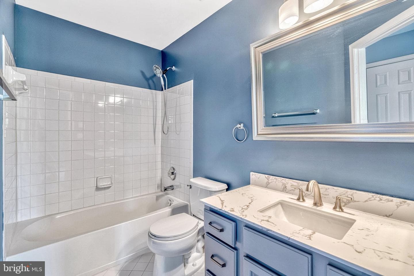 45560 Grand Central Square photo 35
