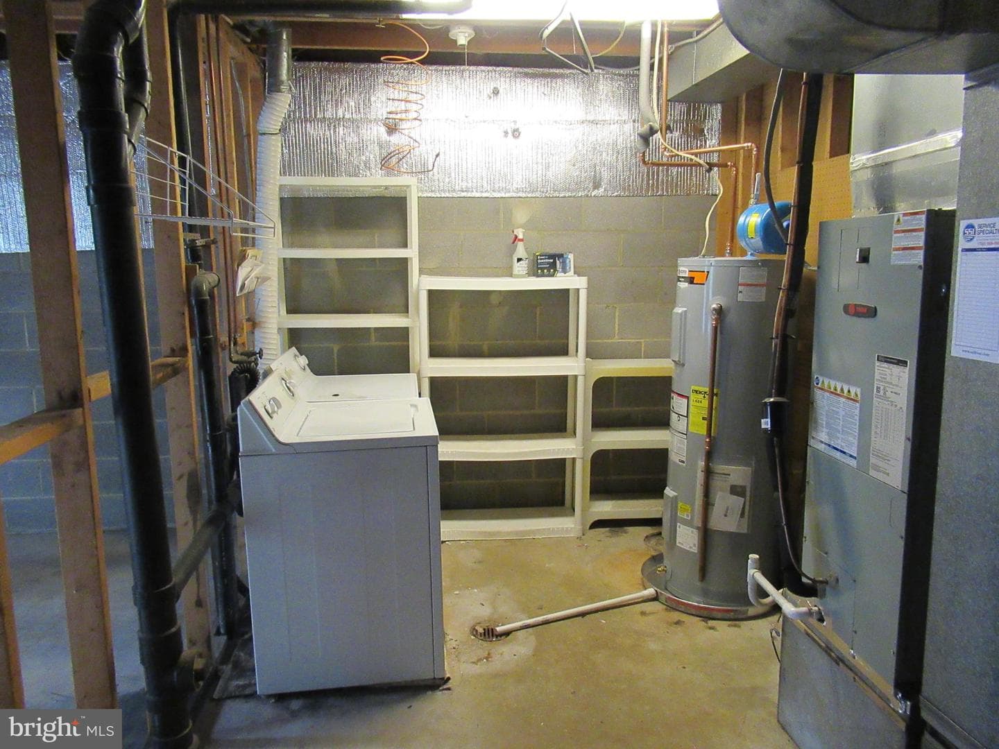 716 Giles Place photo 28