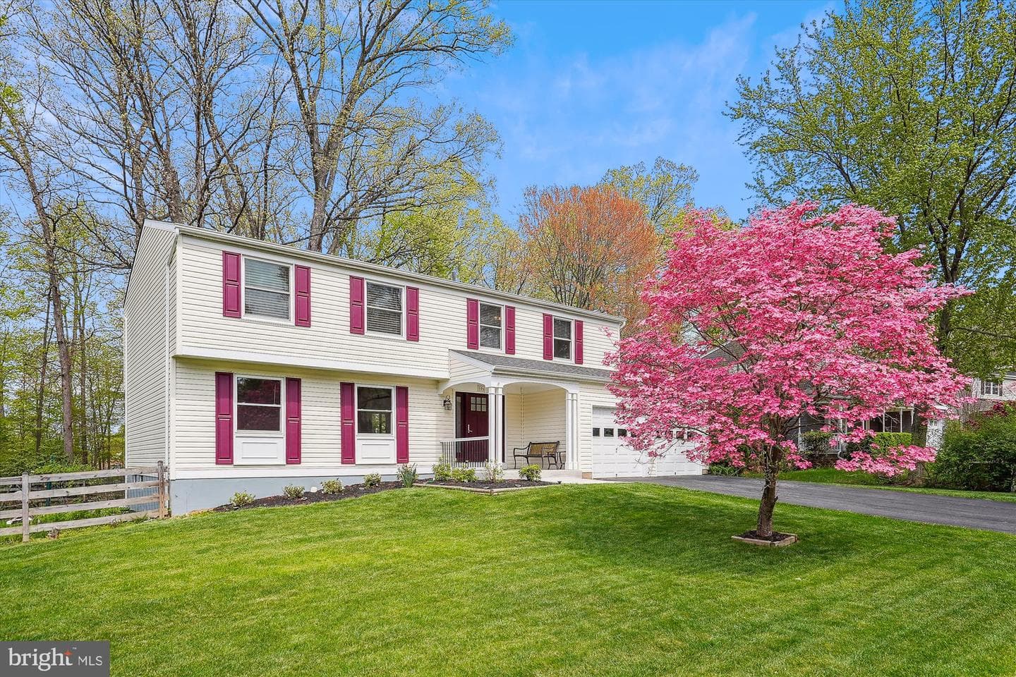 106 Almey Court photo 10