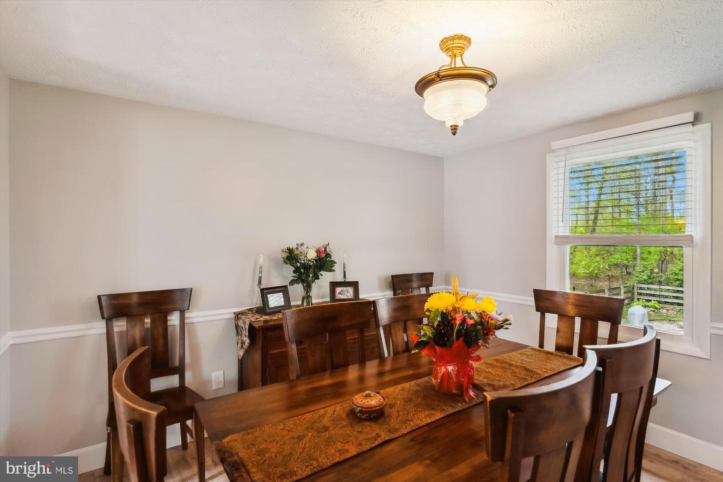 106 Almey Court photo 15