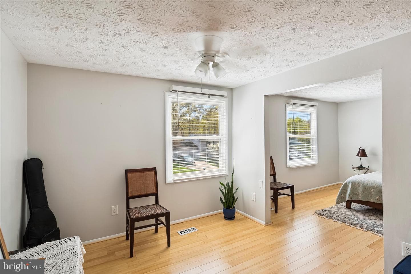 106 Almey Court photo 32
