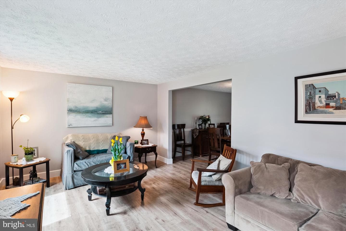 106 Almey Court photo 4