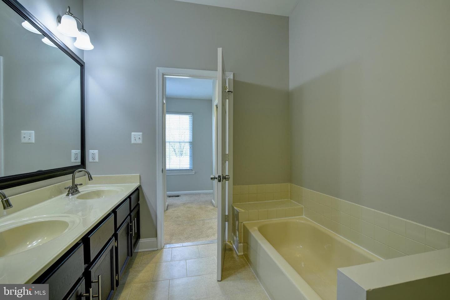 44096 Gala Circle photo 29