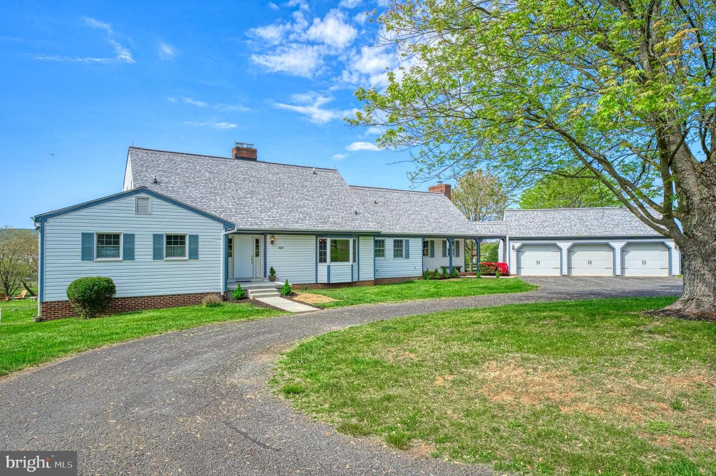 36181 Foxlore Farm Lane photo 2
