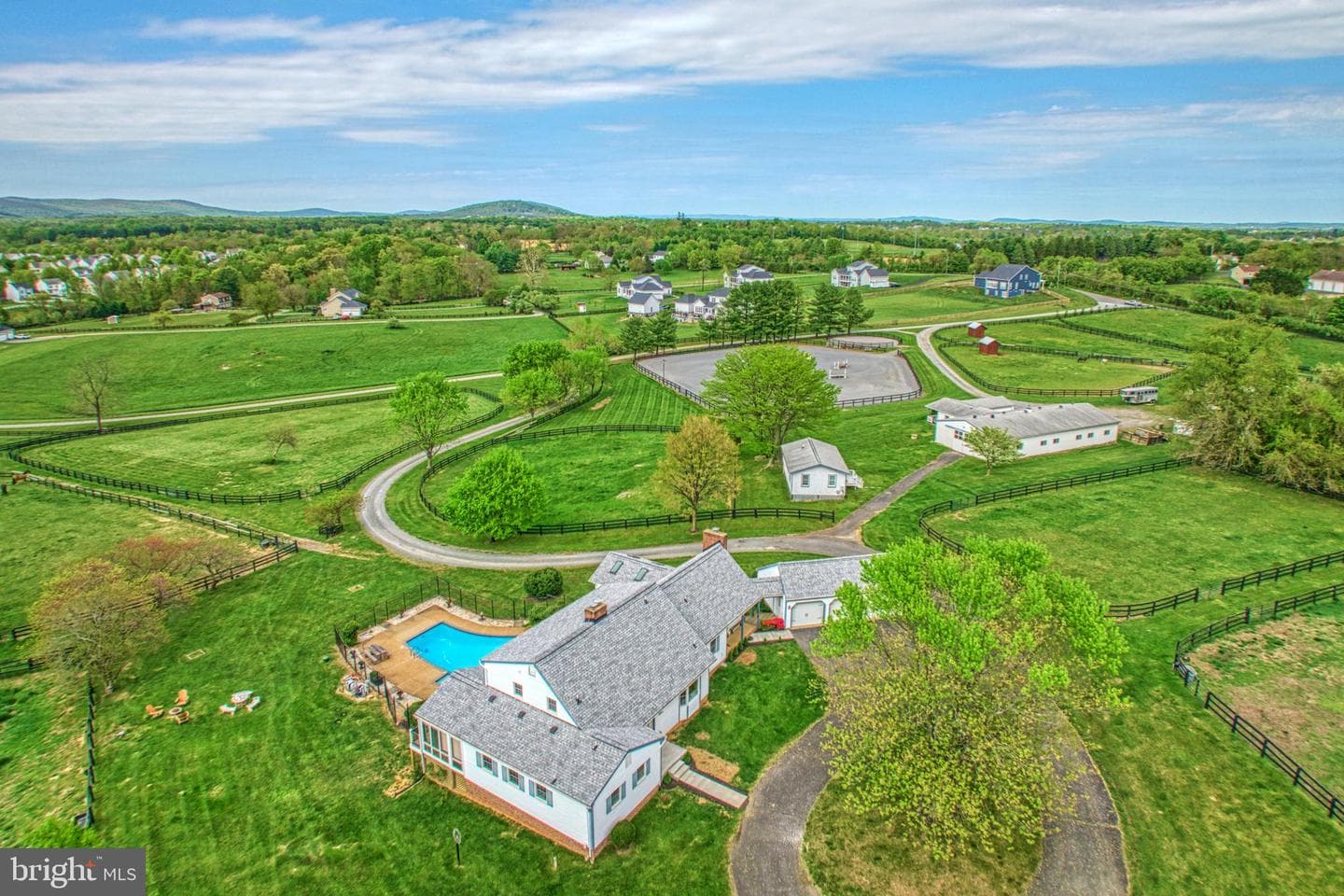 36181 Foxlore Farm Lane photo 53