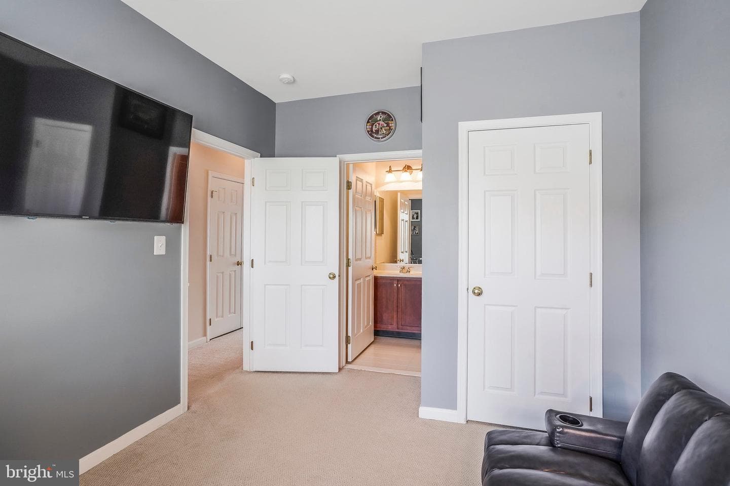 42830 Nations Street photo 5