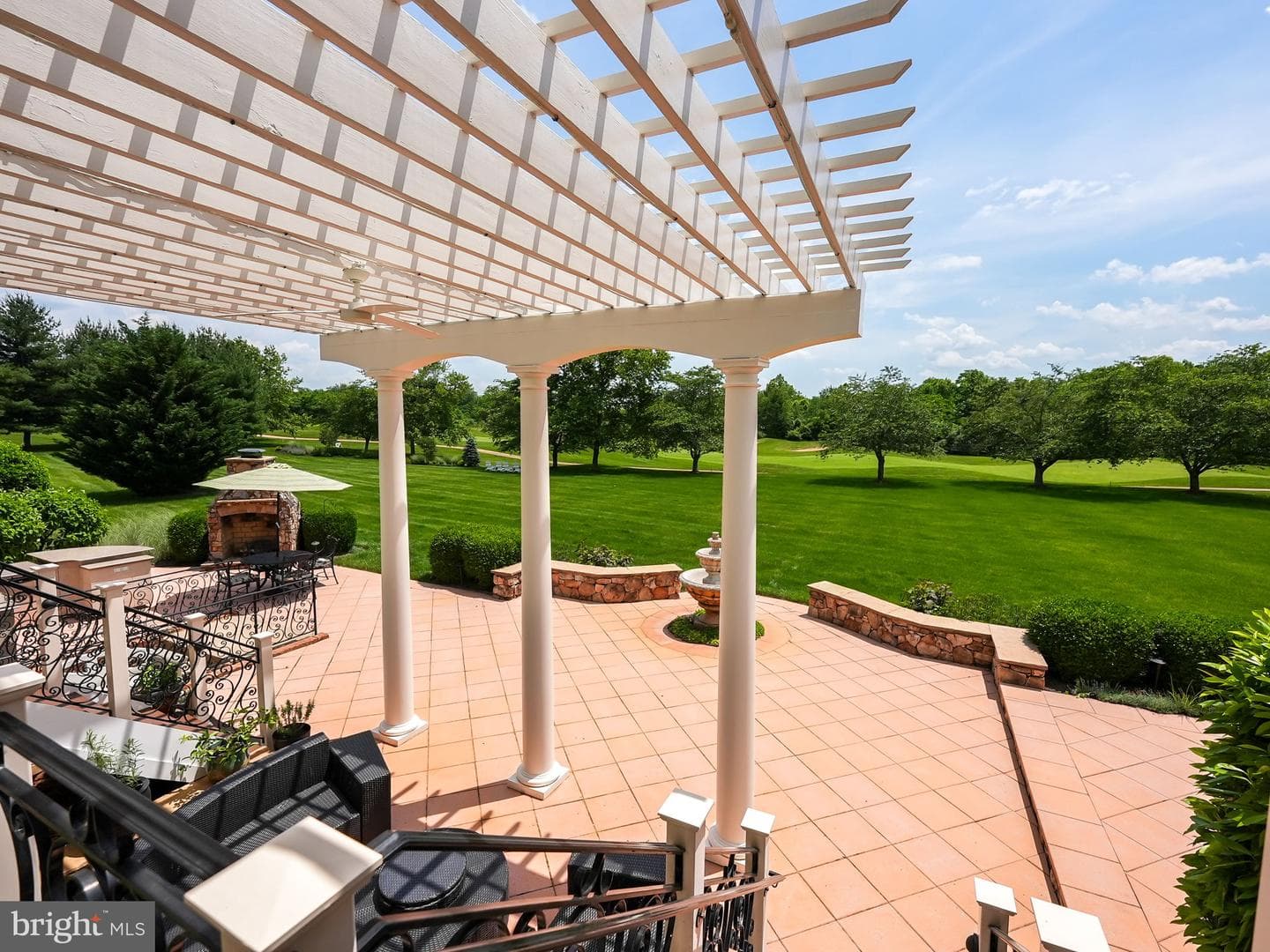 41601 Swiftwater Drive photo 4