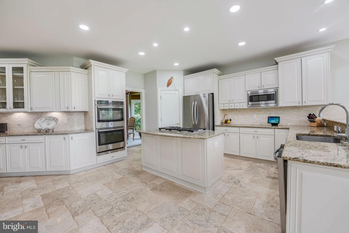 41601 Swiftwater Drive photo 6