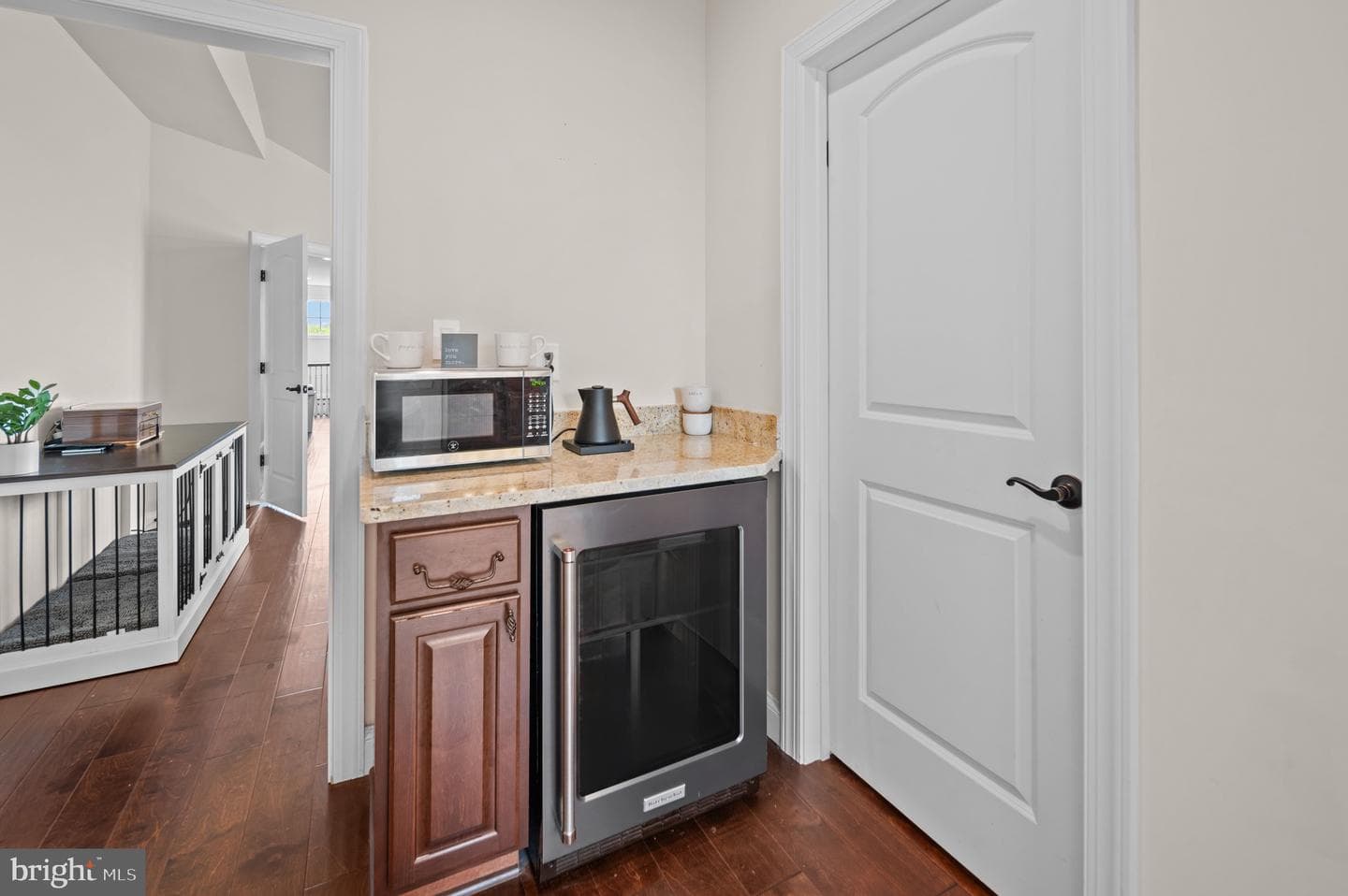 39548 Whispering Brook Place photo 46