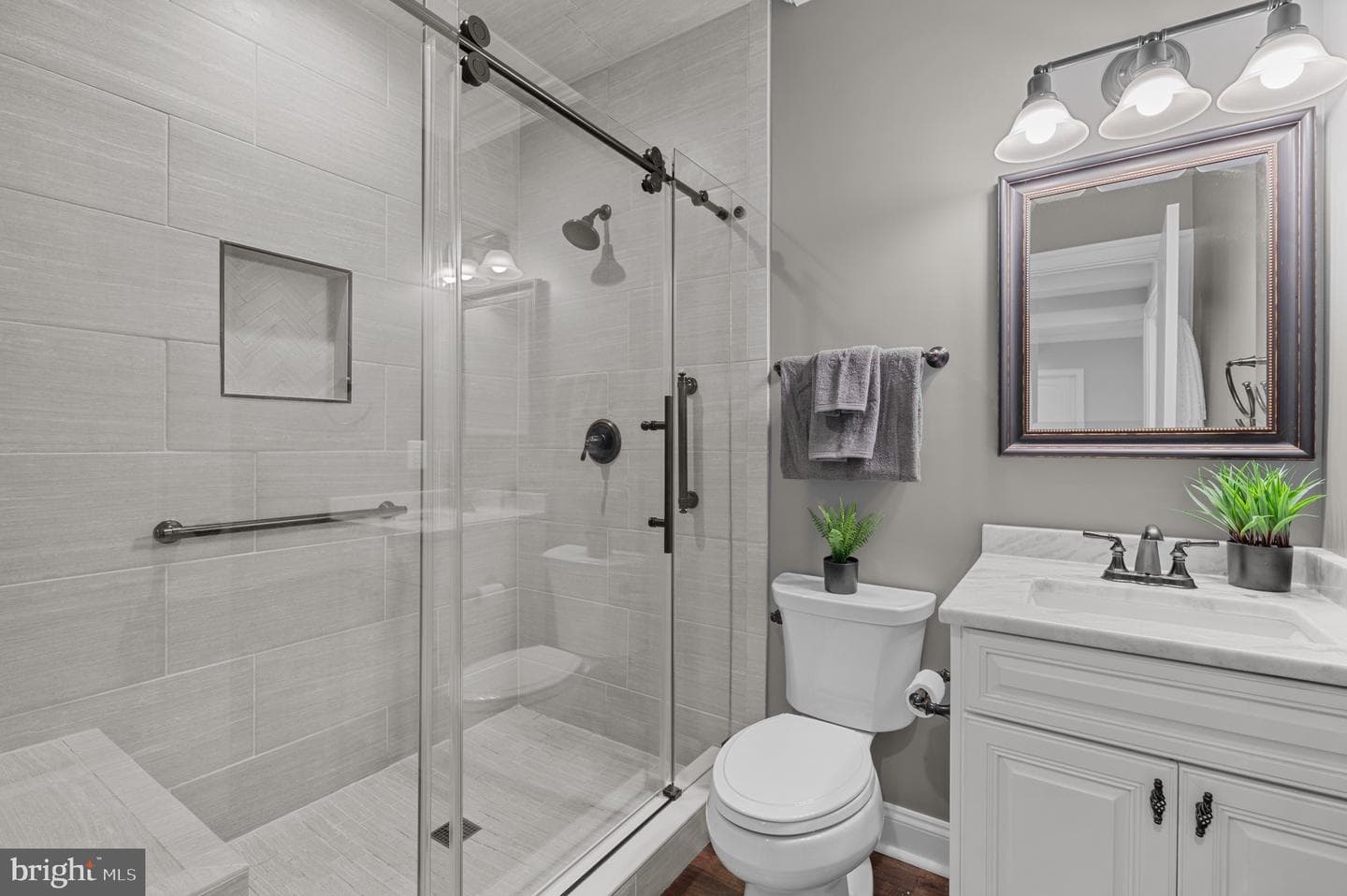 39548 Whispering Brook Place photo 57