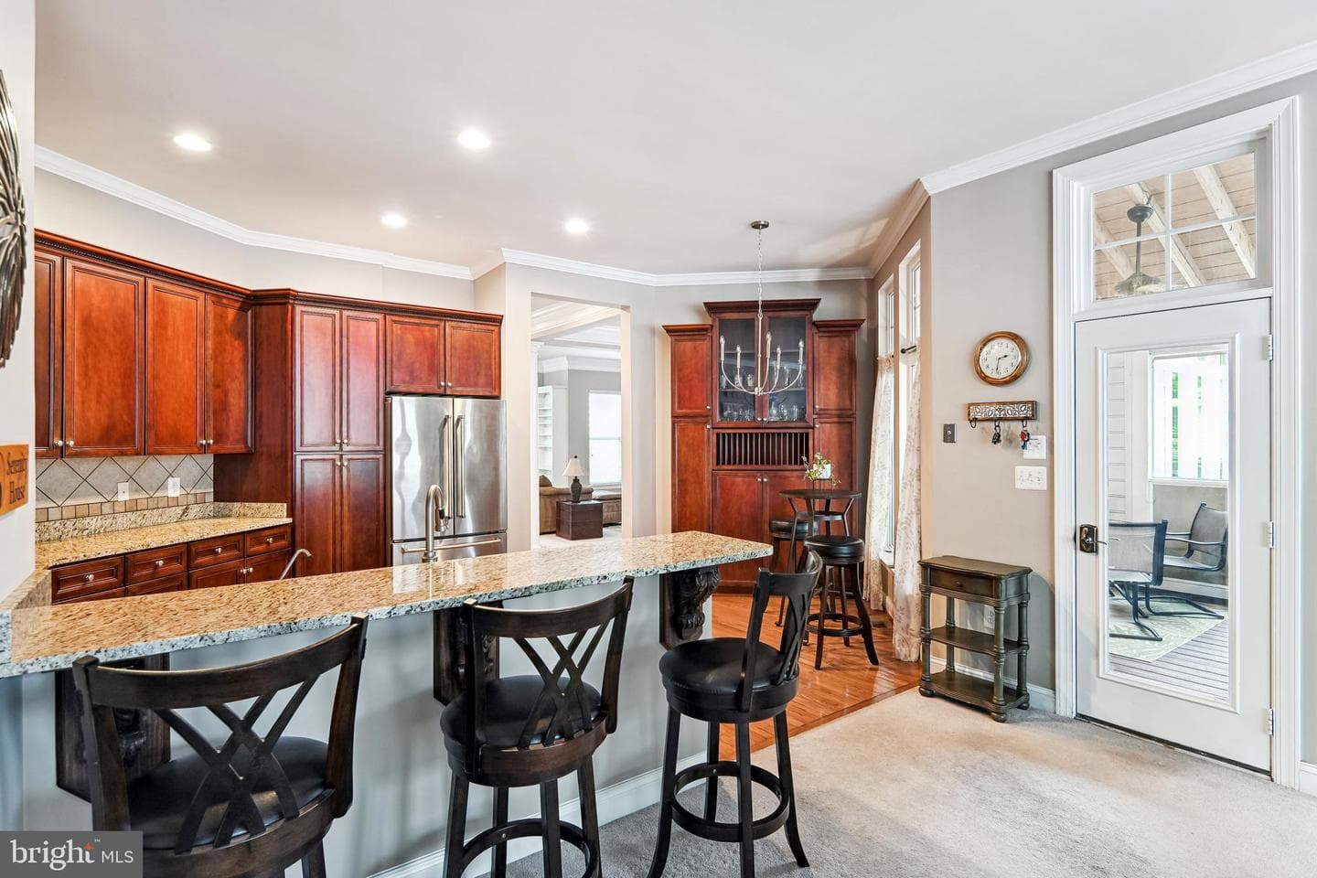 525 Gentlewood Square photo 18