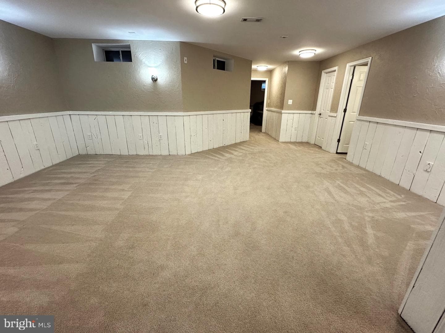525 Gentlewood Square photo 38