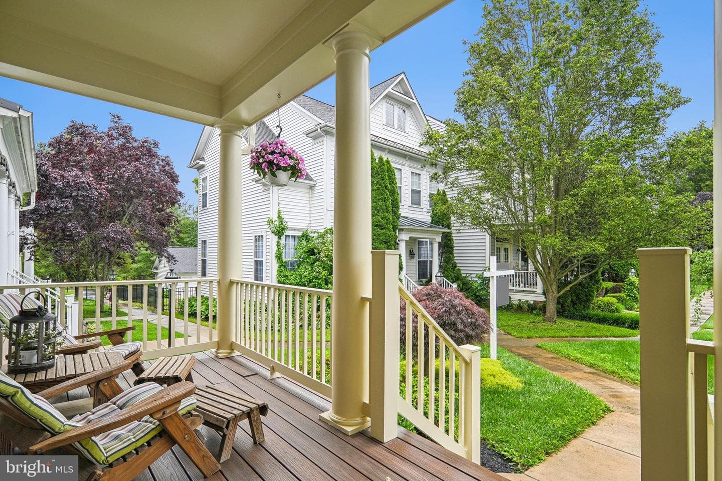 525 Gentlewood Square photo 4