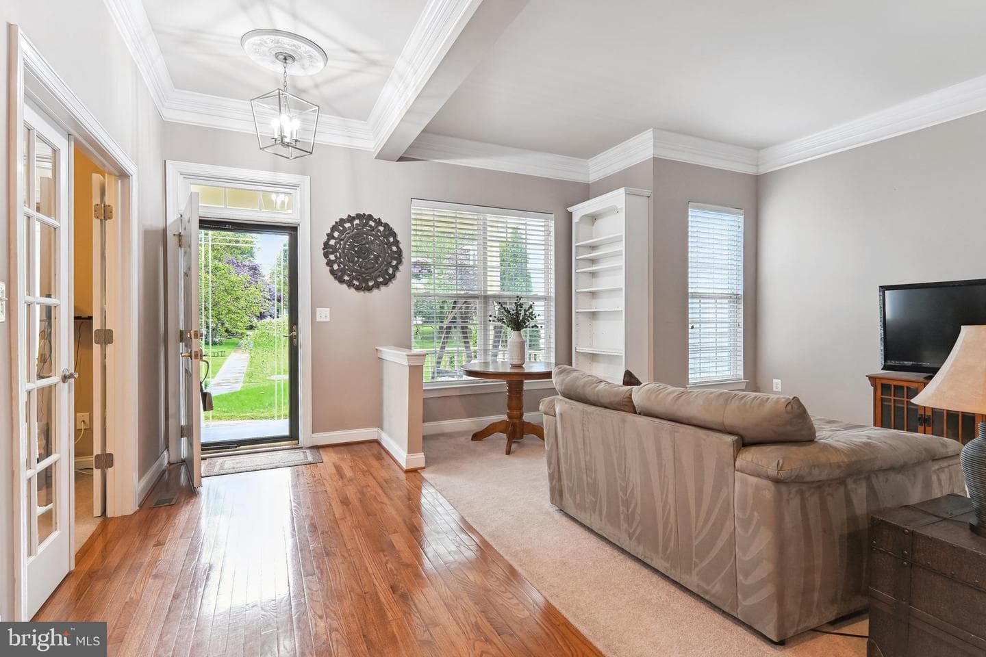 525 Gentlewood Square photo 6