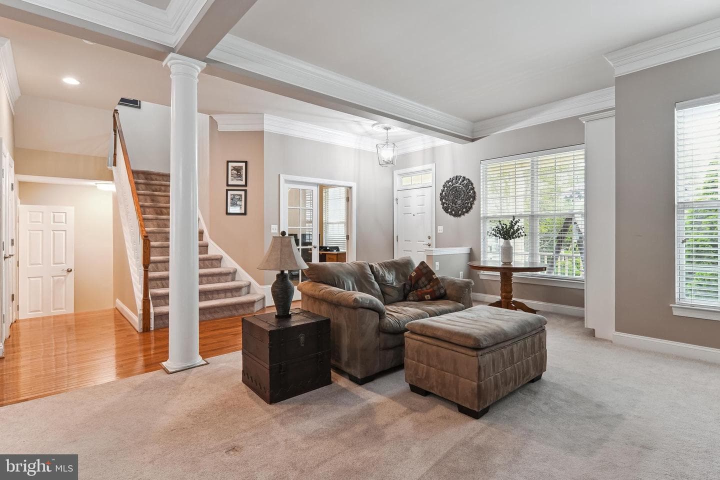525 Gentlewood Square photo 9
