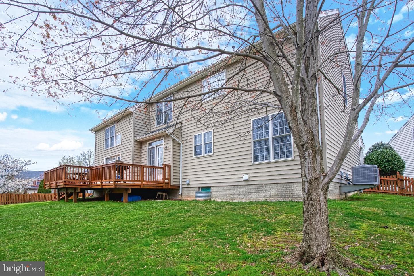 42109 Glacier Bay Court photo 34