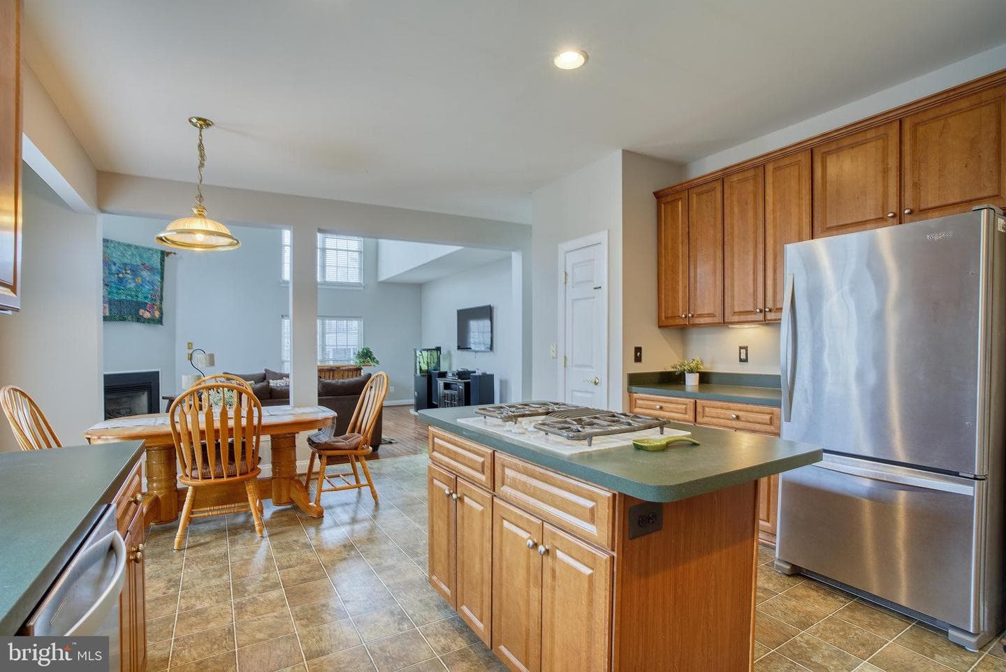 42109 Glacier Bay Court photo 9