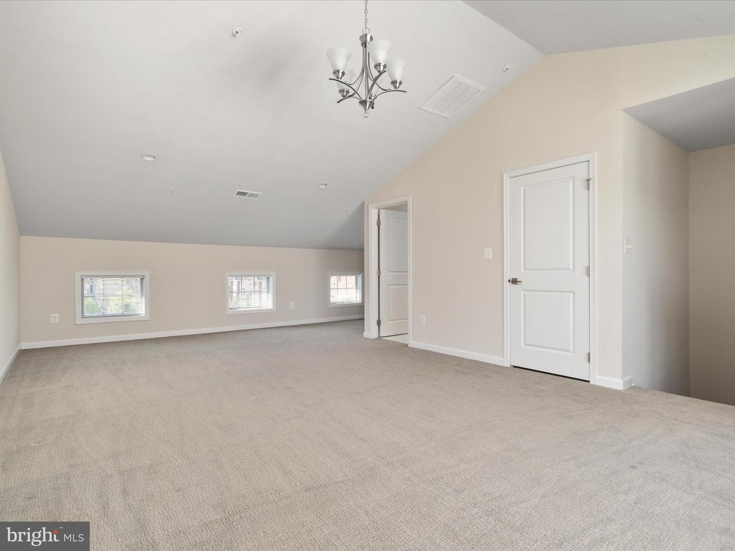43168 Luttrell Square photo 25