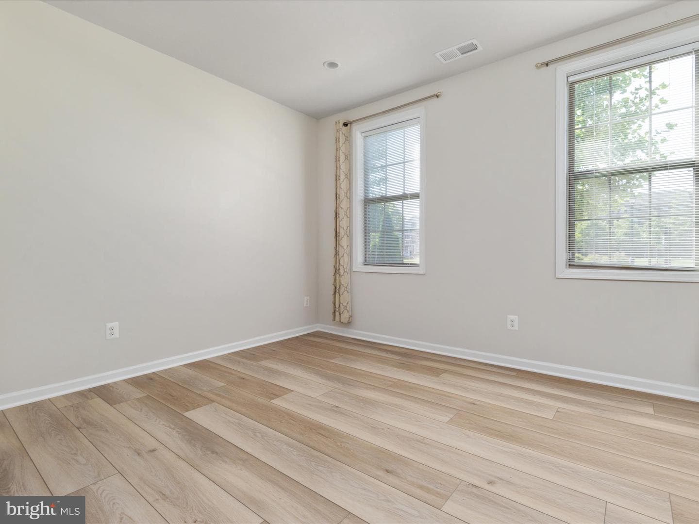 43168 Luttrell Square photo 28