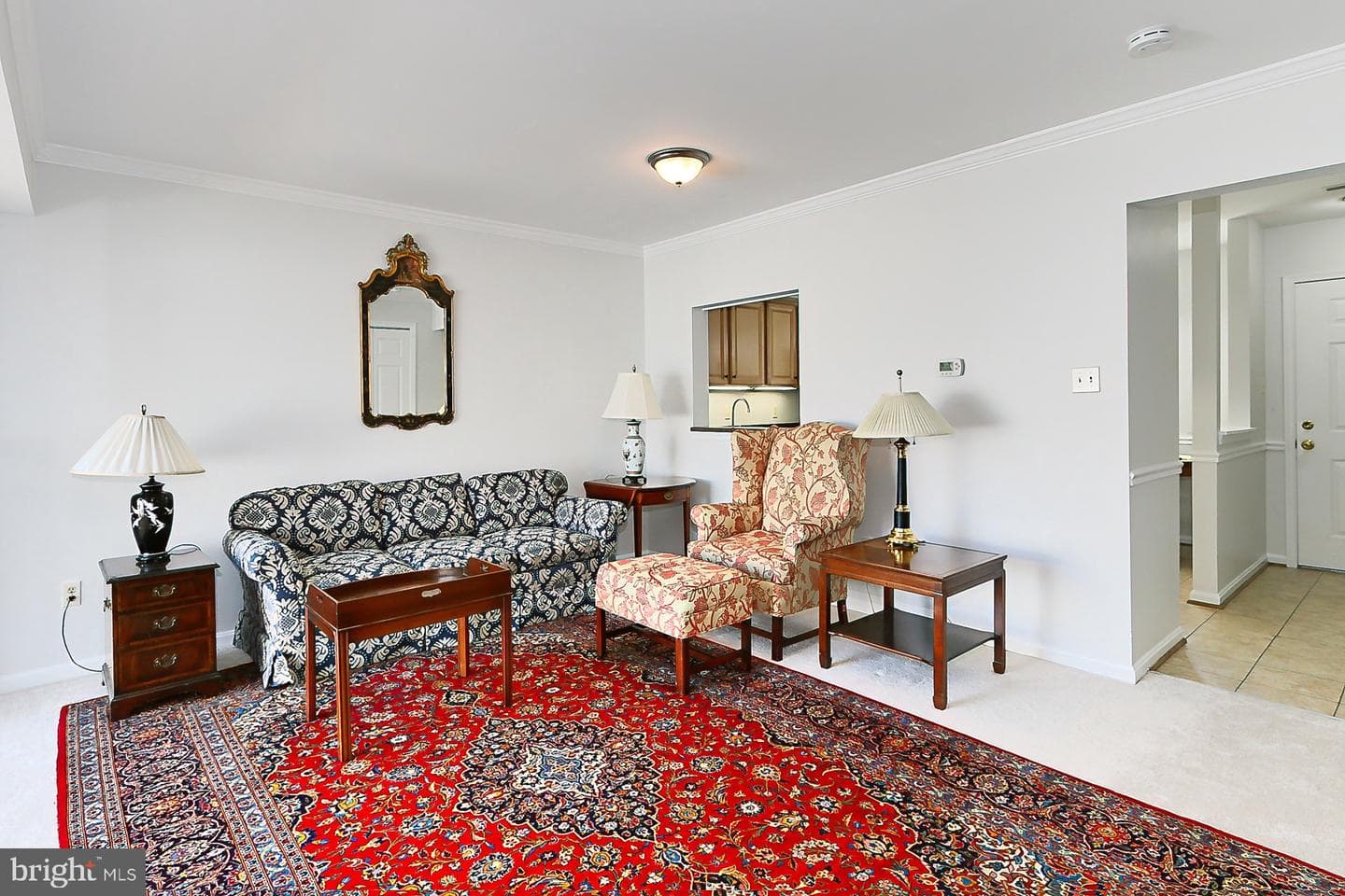 106 Saint Charles Square photo 12