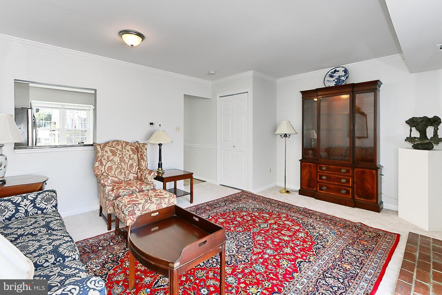 106 Saint Charles Square photo 14