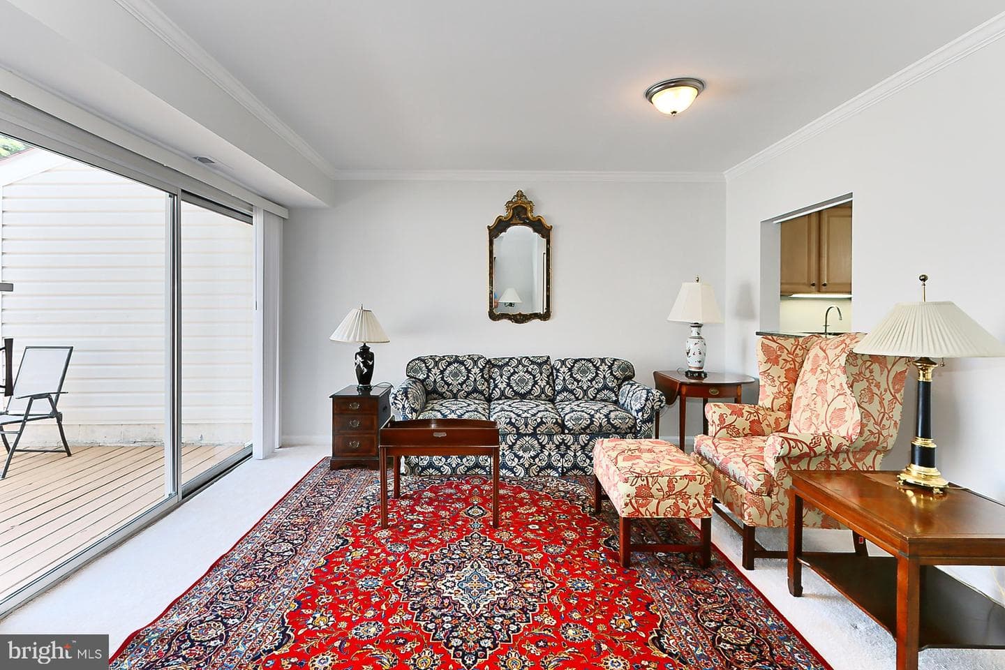 106 Saint Charles Square photo 16