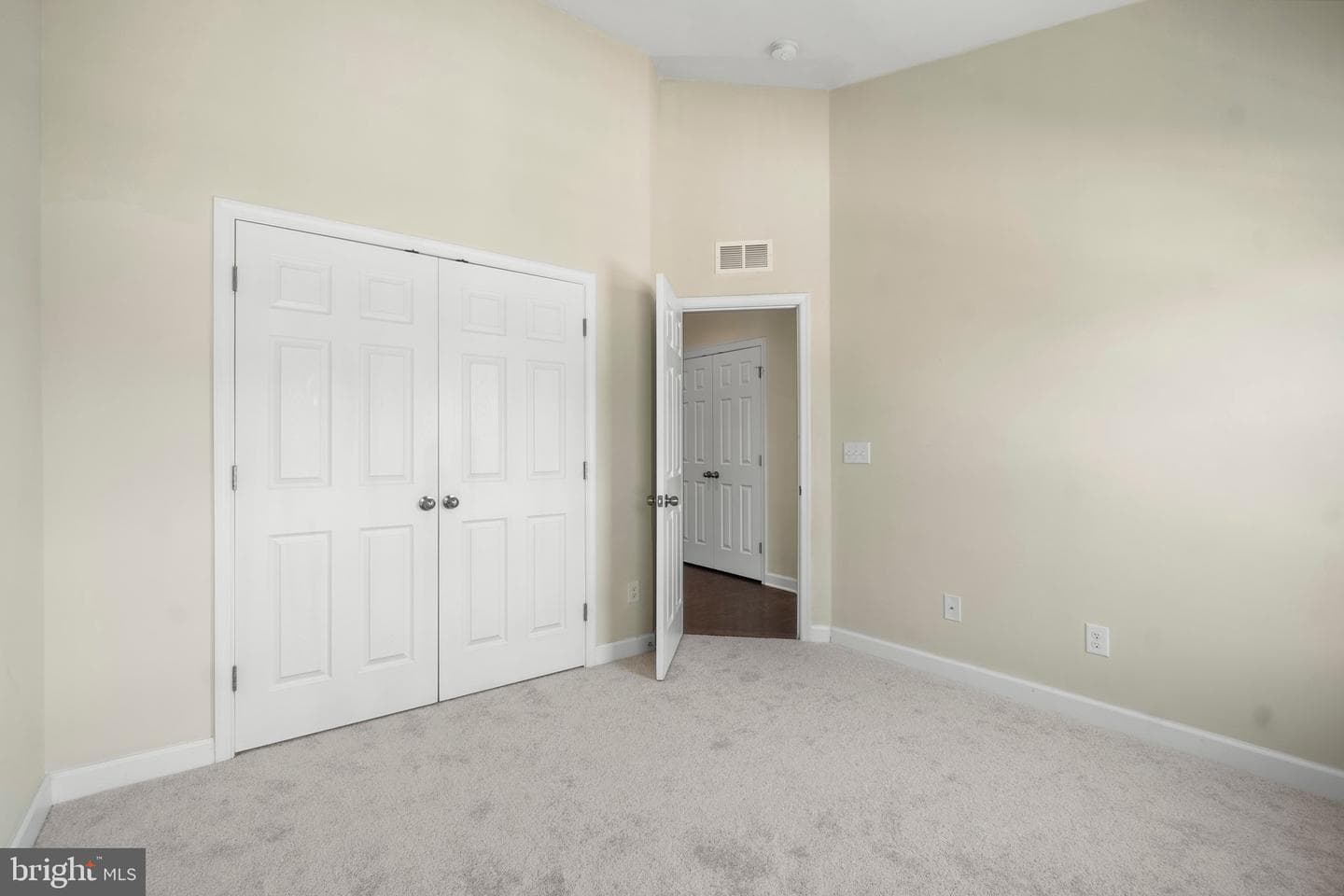 22276 Foggy Ridge Terrace photo 35