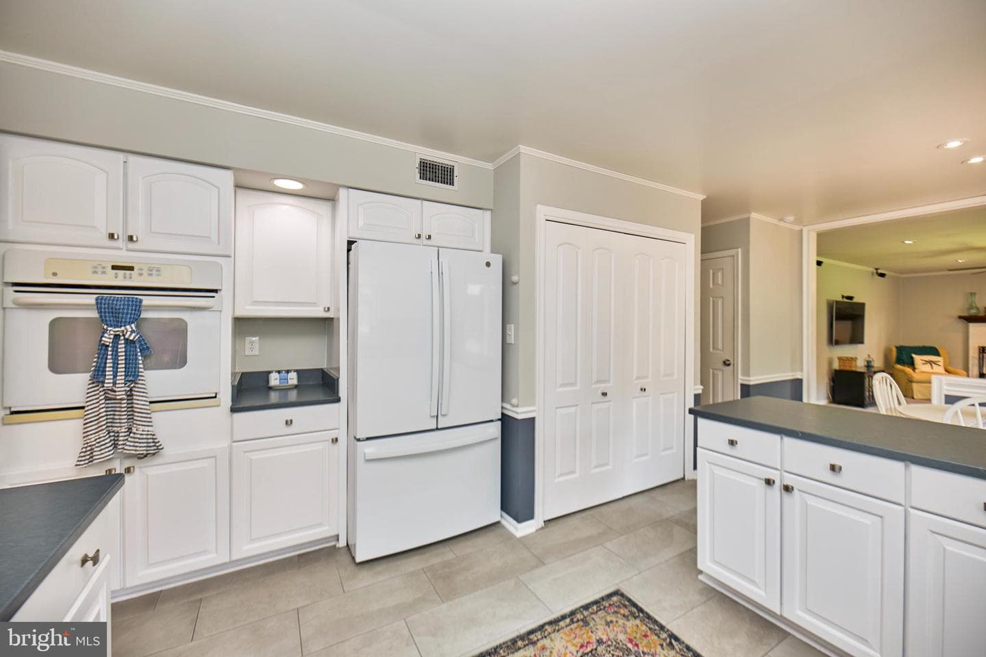 17650 Madison Avenue photo 20