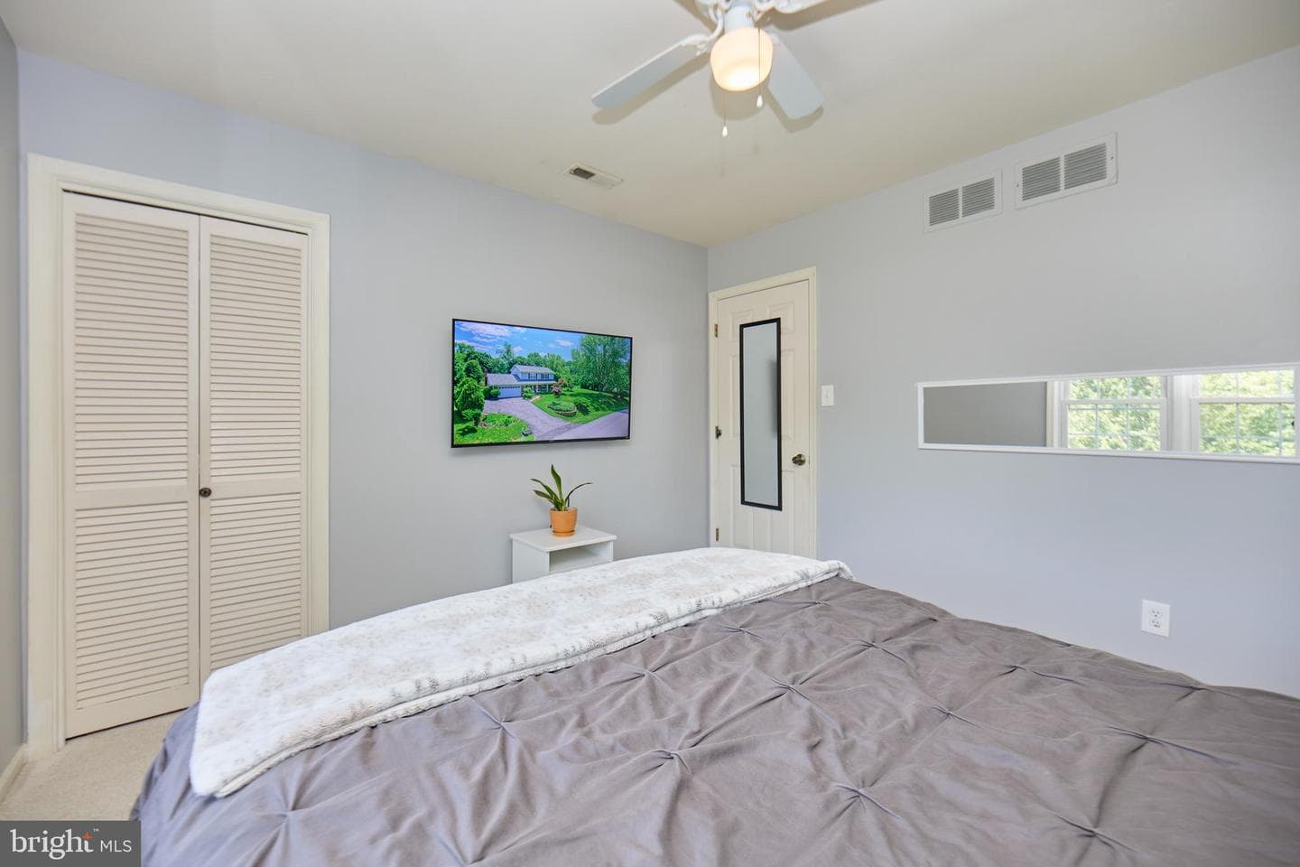 17650 Madison Avenue photo 30