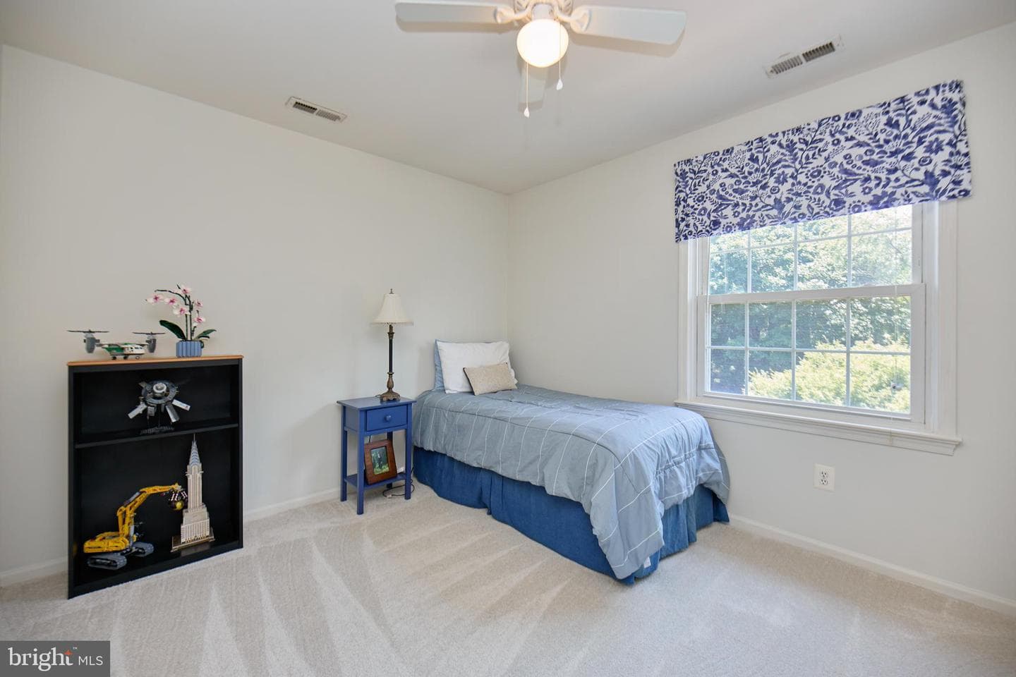 17650 Madison Avenue photo 35