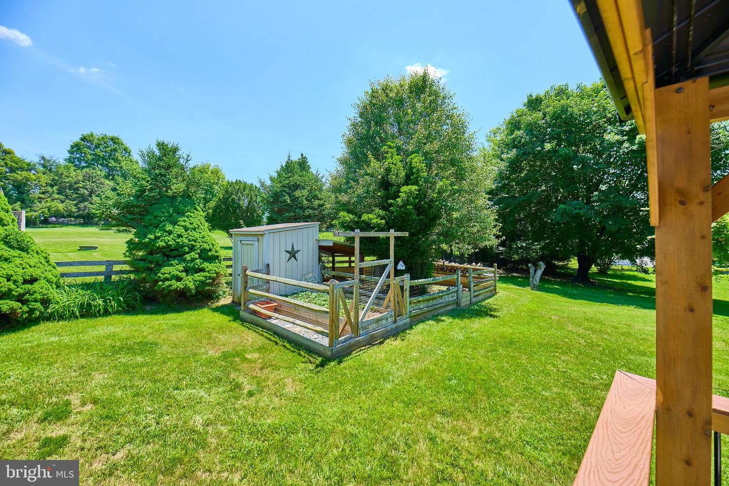 17650 Madison Avenue photo 61
