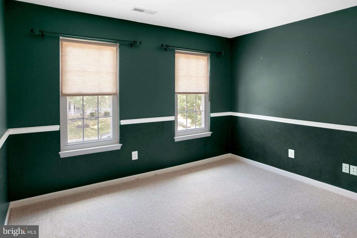 304 Lawford Drive SW photo 27
