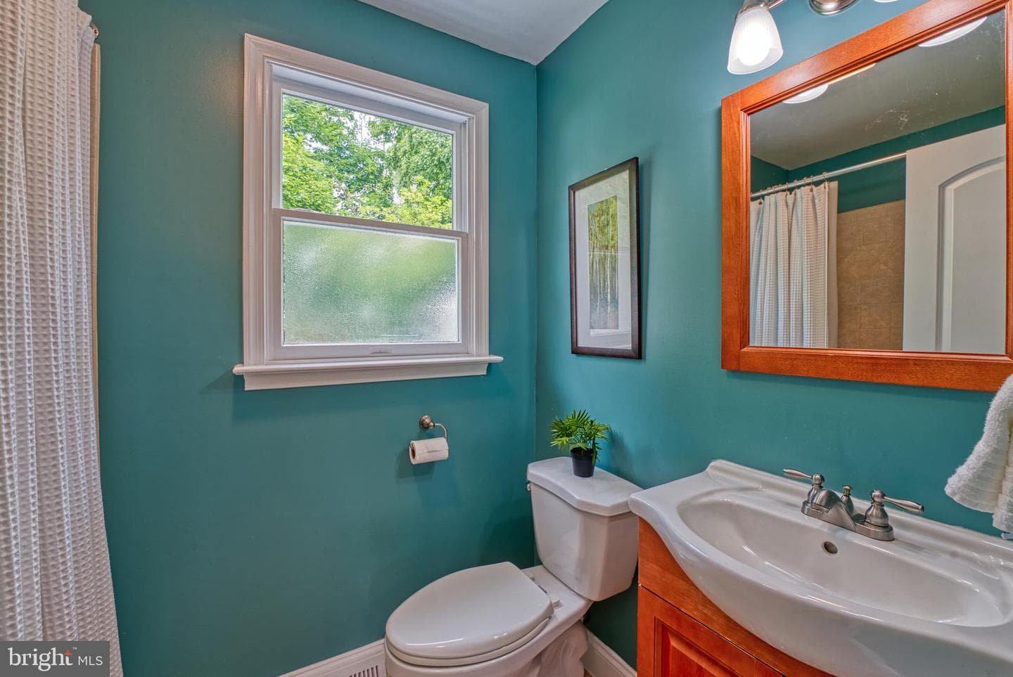 57 N Laycock Street photo 21