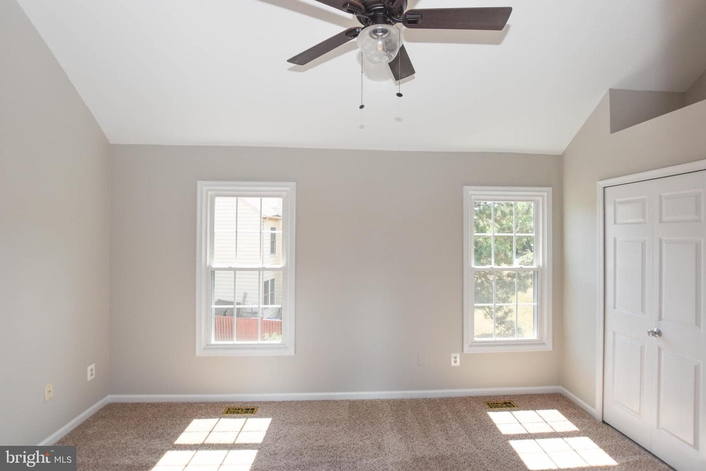 43995 Aberdeen Terrace photo 14