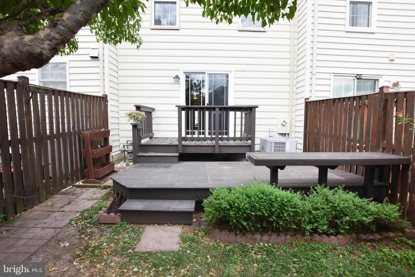 43995 Aberdeen Terrace photo 25