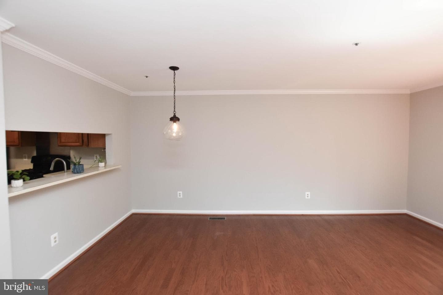 43995 Aberdeen Terrace photo 9