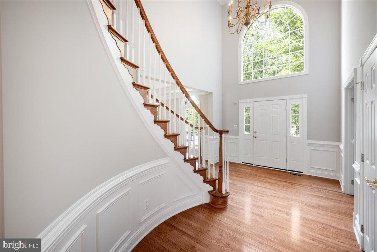 23284 Meadowvale Glen Court photo 11