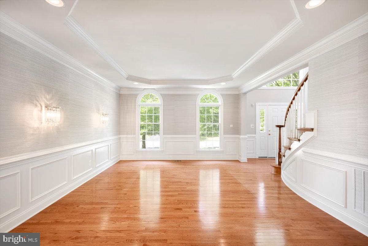 23284 Meadowvale Glen Court photo 13