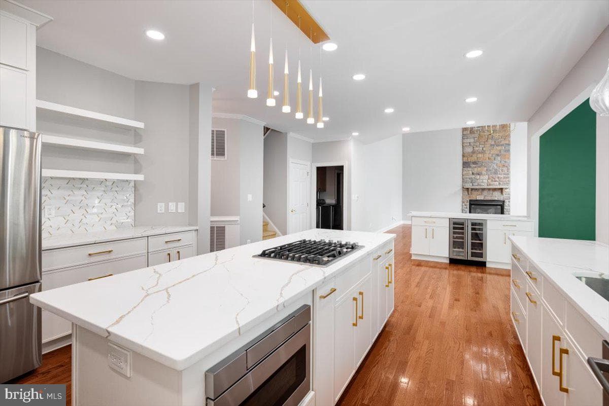 23284 Meadowvale Glen Court photo 20